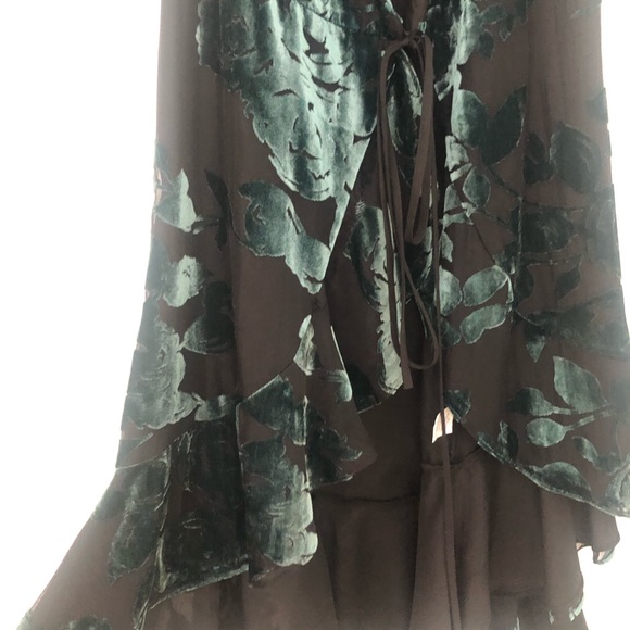 Rose Velvet Flounce Wrap Cocktail Dress - Picture 3 of 4